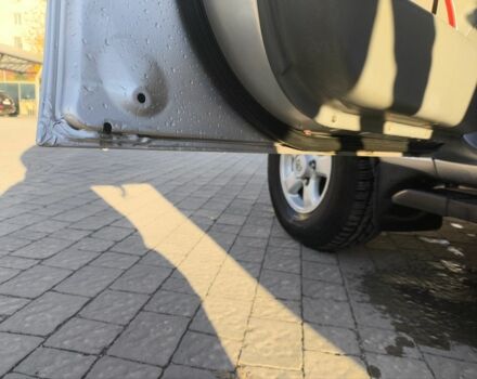 Сірий Тойота Ленд Крузер 100, об'ємом двигуна 4.7 л та пробігом 484 тис. км за 13000 $, фото 14 на Automoto.ua