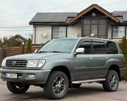 Сірий Тойота Ленд Крузер 100, об'ємом двигуна 4.7 л та пробігом 460 тис. км за 8500 $, фото 2 на Automoto.ua