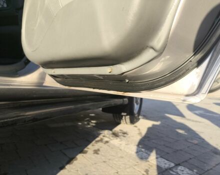 Сірий Тойота Ленд Крузер 100, об'ємом двигуна 4.7 л та пробігом 484 тис. км за 13000 $, фото 10 на Automoto.ua