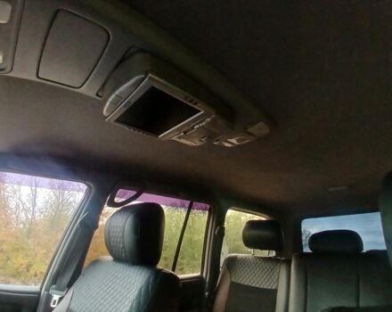 Серый Тойота Ленд Крузер 100, объемом двигателя 4 л и пробегом 459 тыс. км за 12300 $, фото 10 на Automoto.ua