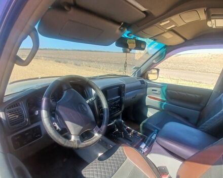 Серый Тойота Ленд Крузер 100, объемом двигателя 4 л и пробегом 459 тыс. км за 12300 $, фото 1 на Automoto.ua