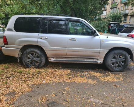 Сірий Тойота Ленд Крузер 100, об'ємом двигуна 4.7 л та пробігом 390 тис. км за 8700 $, фото 3 на Automoto.ua
