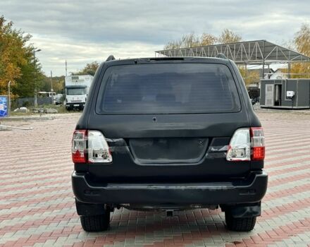 Серый Тойота Ленд Крузер 100, объемом двигателя 4.7 л и пробегом 300 тыс. км за 5950 $, фото 3 на Automoto.ua