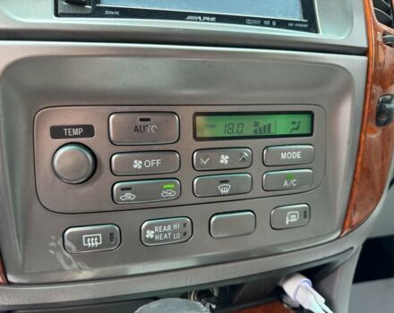 Серый Тойота Ленд Крузер 100, объемом двигателя 4.7 л и пробегом 390 тыс. км за 14990 $, фото 28 на Automoto.ua