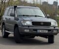 Серый Тойота Ленд Крузер 100, объемом двигателя 4.7 л и пробегом 510 тыс. км за 9899 $, фото 2 на Automoto.ua