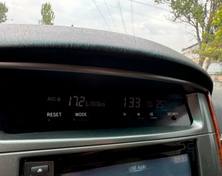 Серый Тойота Ленд Крузер 100, объемом двигателя 4.7 л и пробегом 390 тыс. км за 14990 $, фото 34 на Automoto.ua