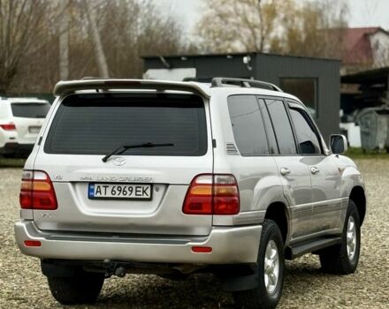 Серый Тойота Ленд Крузер 100, объемом двигателя 4.7 л и пробегом 390 тыс. км за 11650 $, фото 3 на Automoto.ua