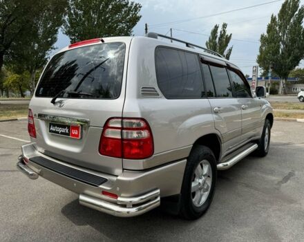 Серый Тойота Ленд Крузер 100, объемом двигателя 4.7 л и пробегом 390 тыс. км за 14990 $, фото 5 на Automoto.ua