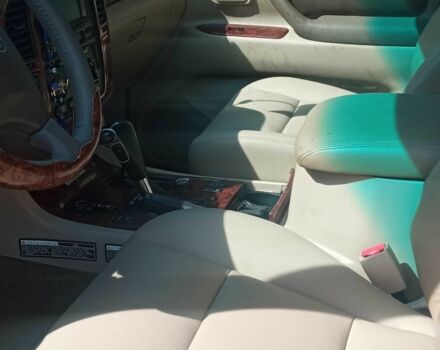 Серый Тойота Ленд Крузер 100, объемом двигателя 4.7 л и пробегом 430 тыс. км за 11200 $, фото 6 на Automoto.ua