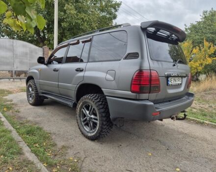 Серый Тойота Ленд Крузер 100, объемом двигателя 4.2 л и пробегом 453 тыс. км за 16500 $, фото 5 на Automoto.ua