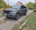 Серый Тойота Ленд Крузер 100, объемом двигателя 4.2 л и пробегом 453 тыс. км за 16500 $, фото 1 на Automoto.ua