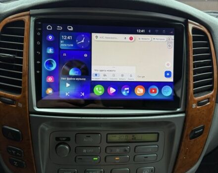 Серый Тойота Ленд Крузер 100, объемом двигателя 4.7 л и пробегом 377 тыс. км за 9500 $, фото 18 на Automoto.ua