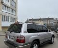 Серый Тойота Ленд Крузер 100, объемом двигателя 4.7 л и пробегом 377 тыс. км за 9500 $, фото 5 на Automoto.ua