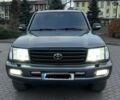 Серый Тойота Ленд Крузер 100, объемом двигателя 4.7 л и пробегом 440 тыс. км за 12500 $, фото 1 на Automoto.ua