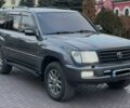 Серый Тойота Ленд Крузер 100, объемом двигателя 4.7 л и пробегом 440 тыс. км за 12500 $, фото 2 на Automoto.ua