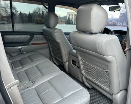 Сірий Тойота Ленд Крузер 100, об'ємом двигуна 4.7 л та пробігом 435 тис. км за 11999 $, фото 11 на Automoto.ua