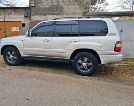 Серый Тойота Ленд Крузер 100, объемом двигателя 4.2 л и пробегом 363 тыс. км за 23500 $, фото 1 на Automoto.ua