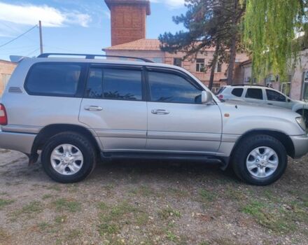 Серый Тойота Ленд Крузер 100, объемом двигателя 4.7 л и пробегом 343 тыс. км за 16900 $, фото 13 на Automoto.ua