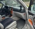 Серый Тойота Ленд Крузер 100, объемом двигателя 4.7 л и пробегом 335 тыс. км за 26500 $, фото 8 на Automoto.ua