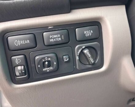 Серый Тойота Ленд Крузер 100, объемом двигателя 4.2 л и пробегом 363 тыс. км за 23500 $, фото 22 на Automoto.ua