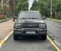 Сірий Тойота Ленд Крузер 100, об'ємом двигуна 4.7 л та пробігом 350 тис. км за 18000 $, фото 1 на Automoto.ua