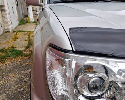 Серый Тойота Ленд Крузер 100, объемом двигателя 4.2 л и пробегом 363 тыс. км за 23500 $, фото 6 на Automoto.ua