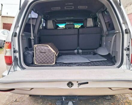 Серый Тойота Ленд Крузер 100, объемом двигателя 4.2 л и пробегом 363 тыс. км за 23500 $, фото 10 на Automoto.ua