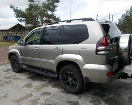 Серый Тойота Ленд Крузер 100, объемом двигателя 3 л и пробегом 270 тыс. км за 3200 $, фото 3 на Automoto.ua