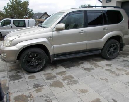 Серый Тойота Ленд Крузер 100, объемом двигателя 3 л и пробегом 270 тыс. км за 3200 $, фото 2 на Automoto.ua