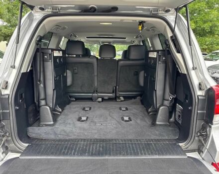 Серый Тойота Ленд Крузер 100, объемом двигателя 5.7 л и пробегом 42 тыс. км за 13000 $, фото 8 на Automoto.ua