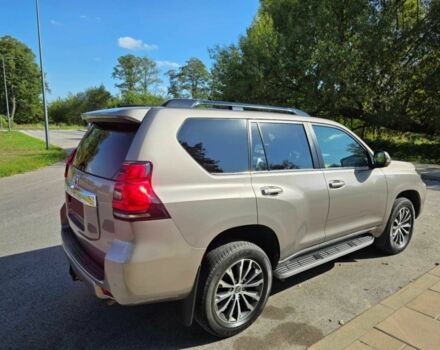 Серый Тойота Ленд Крузер 100, объемом двигателя 2.8 л и пробегом 12 тыс. км за 32000 $, фото 5 на Automoto.ua