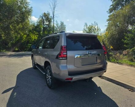 Серый Тойота Ленд Крузер 100, объемом двигателя 2.8 л и пробегом 12 тыс. км за 32000 $, фото 7 на Automoto.ua