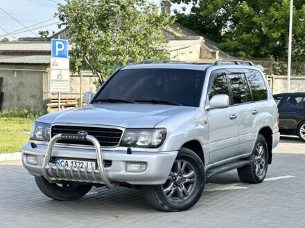 Тойота Ленд Крузер 100 2002 у Одесі на Automoto.ua Сірий Тойота Ленд Крузер 100, об'ємом двигуна 4.7 л та пробігом 290 тис. км за 8700 $, фото 1 на Automoto.ua