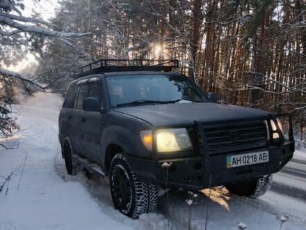 Сірий Тойота Ленд Крузер 100, об'ємом двигуна 4 л та пробігом 415 тис. км за 8000 $, фото 1 на Automoto.ua