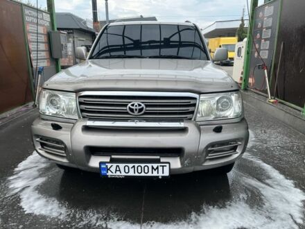 Тойота Ленд Крузер 100 2003 в Киеве на Automoto.ua Серый Тойота Ленд Крузер 100, объемом двигателя 4.7 л и пробегом 437 тыс. км за 9000 $, фото 1 на Automoto.ua
