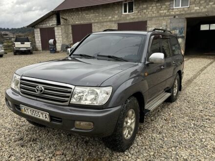 Серый Тойота Ленд Крузер 100, объемом двигателя 4.2 л и пробегом 481 тыс. км за 14999 $, фото 1 на Automoto.ua