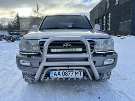 Сірий Тойота Ленд Крузер 100, об'ємом двигуна 4.7 л та пробігом 289 тис. км за 19800 $, фото 1 на Automoto.ua