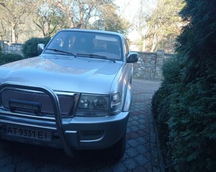 Серый Тойота Ленд Крузер 100, объемом двигателя 2.8 л и пробегом 210 тыс. км за 9999 $, фото 1 на Automoto.ua