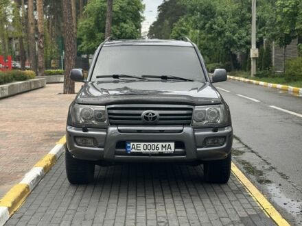 Тойота Ленд Крузер 100 2006 в Буче на Automoto.ua Серый Тойота Ленд Крузер 100, объемом двигателя 4.7 л и пробегом 350 тыс. км за 20000 $, фото 1 на Automoto.ua