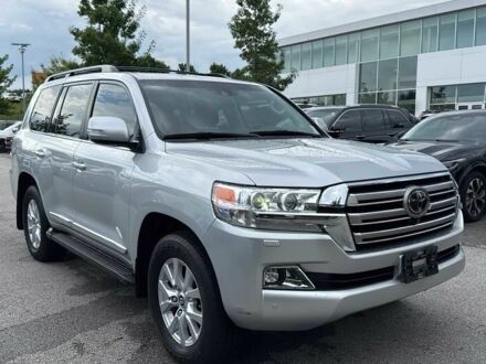 Тойота Ленд Крузер 100 2019 в Киеве на Automoto.ua Серый Тойота Ленд Крузер 100, объемом двигателя 5.7 л и пробегом 42 тыс. км за 13000 $, фото 1 на Automoto.ua