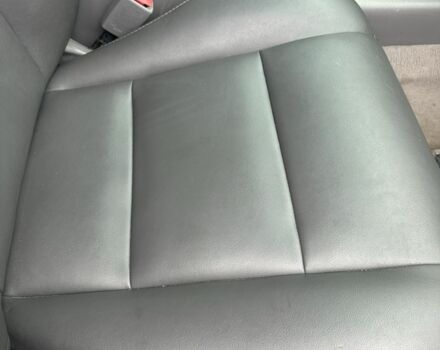 Синий Тойота Ленд Крузер 100, объемом двигателя 4.2 л и пробегом 225 тыс. км за 16000 $, фото 3 на Automoto.ua