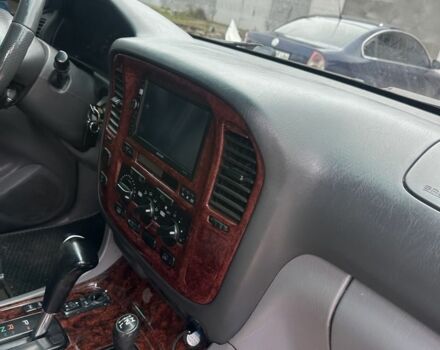 Синий Тойота Ленд Крузер 100, объемом двигателя 4.2 л и пробегом 225 тыс. км за 16000 $, фото 5 на Automoto.ua