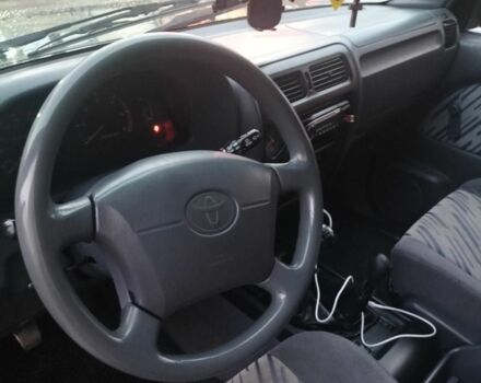 Зеленый Тойота Ленд Крузер 100, объемом двигателя 3 л и пробегом 440 тыс. км за 6000 $, фото 2 на Automoto.ua