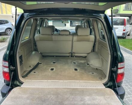 Зеленый Тойота Ленд Крузер 100, объемом двигателя 4.7 л и пробегом 400 тыс. км за 8800 $, фото 11 на Automoto.ua