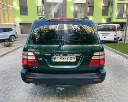Зеленый Тойота Ленд Крузер 100, объемом двигателя 4.7 л и пробегом 400 тыс. км за 8800 $, фото 3 на Automoto.ua