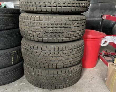 Зеленый Тойота Ленд Крузер 100, объемом двигателя 4.7 л и пробегом 300 тыс. км за 12000 $, фото 6 на Automoto.ua