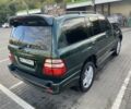 Зеленый Тойота Ленд Крузер 100, объемом двигателя 4.7 л и пробегом 300 тыс. км за 12000 $, фото 2 на Automoto.ua
