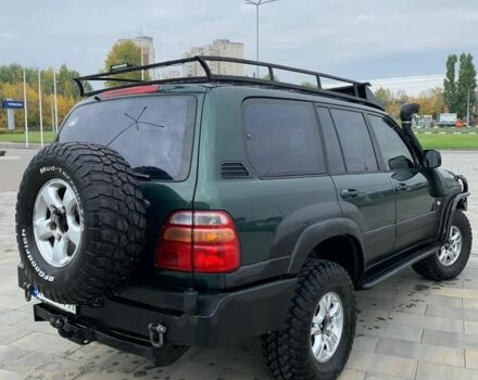 Зеленый Тойота Ленд Крузер 100, объемом двигателя 4.2 л и пробегом 460 тыс. км за 13999 $, фото 3 на Automoto.ua