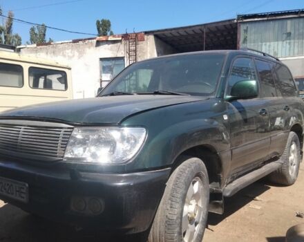 Зеленый Тойота Ленд Крузер 100, объемом двигателя 4.7 л и пробегом 300 тыс. км за 8600 $, фото 4 на Automoto.ua