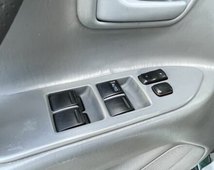 Зеленый Тойота Ленд Крузер 100, объемом двигателя 4.2 л и пробегом 366 тыс. км за 13500 $, фото 10 на Automoto.ua